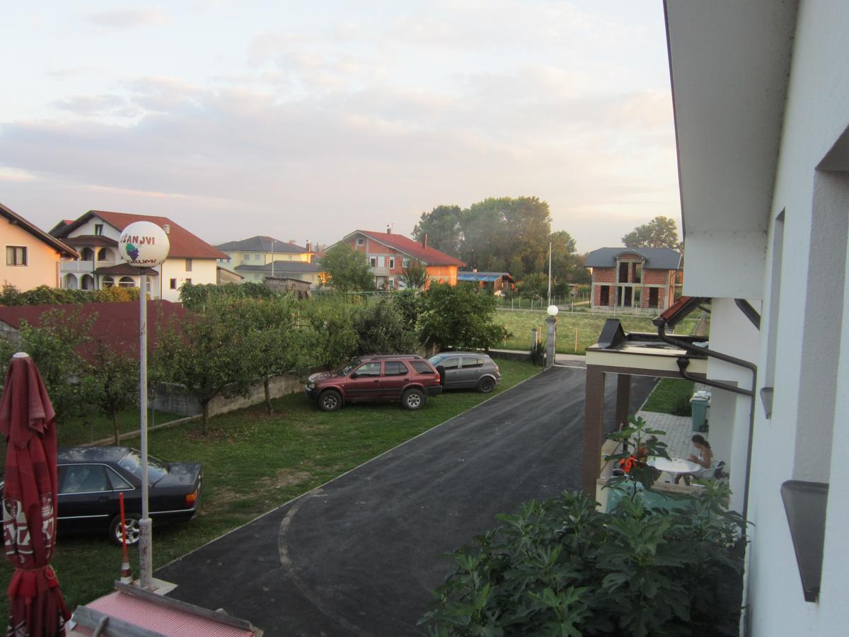 Albergue Pansion Laktaši Exterior foto
